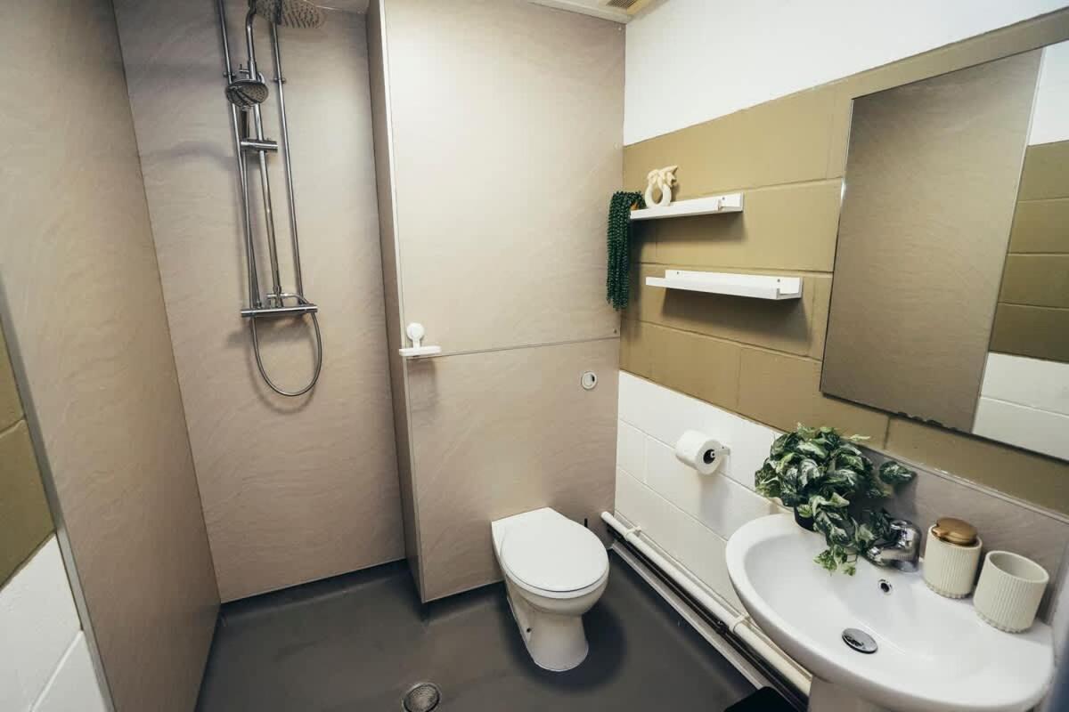 1Br City Centre Apt, Self Check In, Wifi, By Derbnb Sheffield Exterior photo